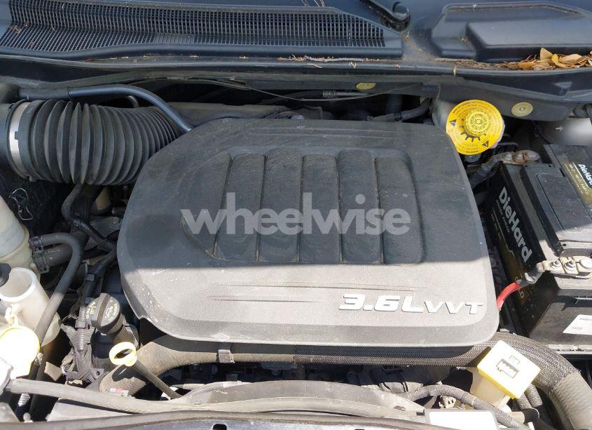 Photo 10 of 2014 Dodge Grand CARAVAN SE (VIN 2C4RDGBG7ER355713)