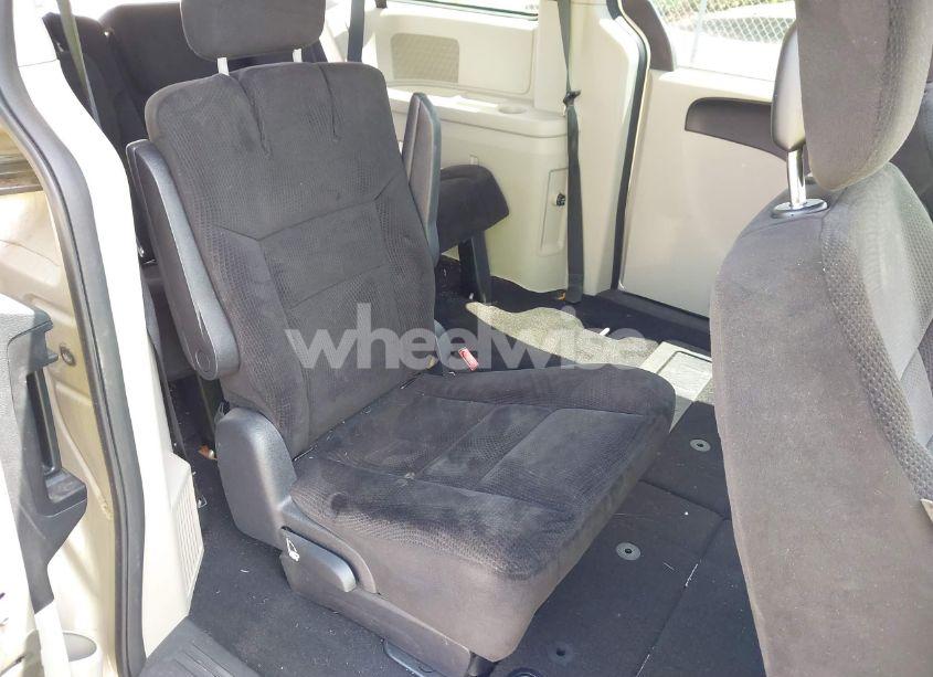 Photo 8 of 2014 Dodge Grand CARAVAN SE (VIN 2C4RDGBG7ER355713)