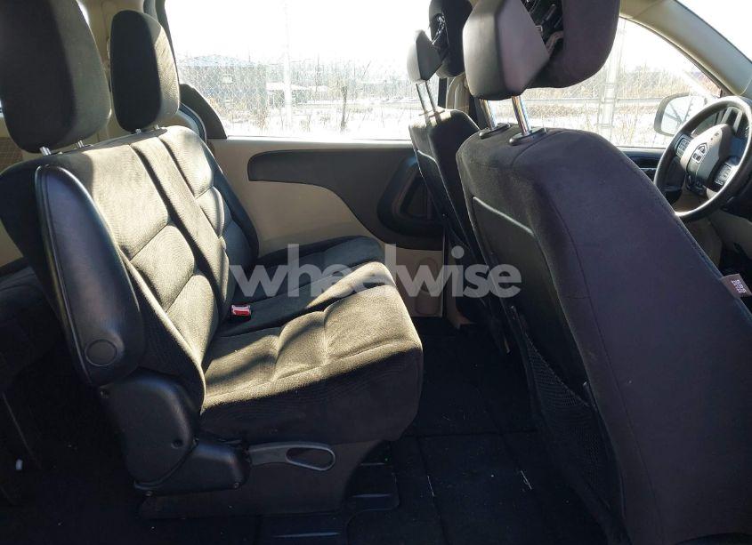 Photo 8 of 2014 Dodge Grand CARAVAN AMERICAN VALUE PKG (VIN 2C4RDGBG7ER422178)