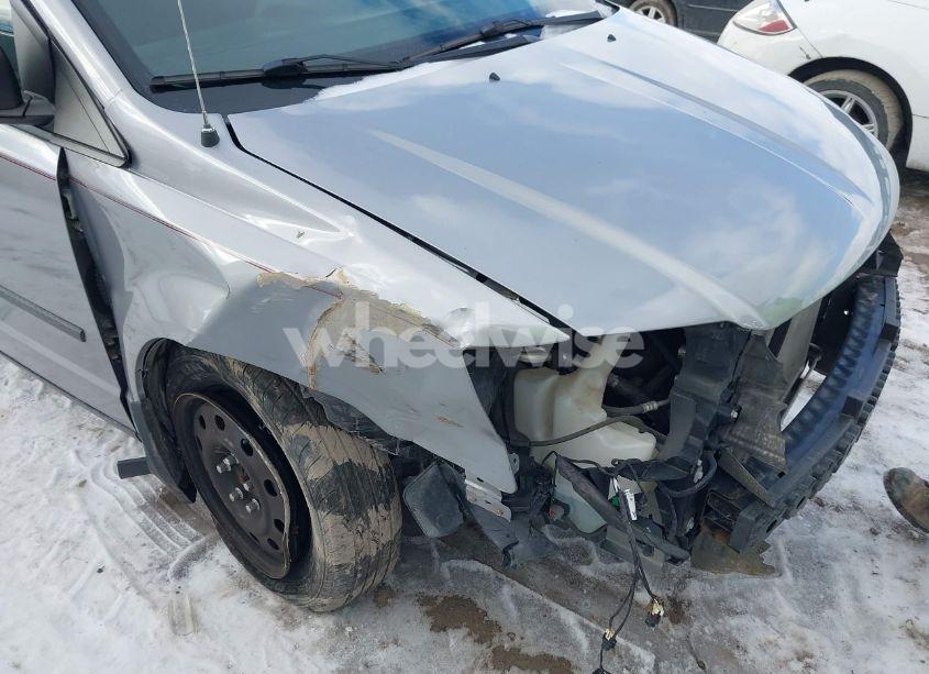 Photo 6 of 2014 Dodge Grand CARAVAN AMERICAN VALUE PKG (VIN 2C4RDGBG7ER463443)