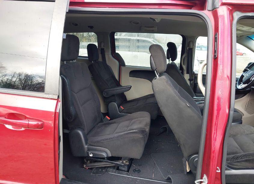 Photo 8 of 2015 Dodge Grand CARAVAN SE (VIN 2C4RDGBG7FR515980)