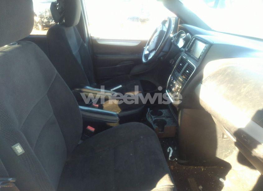 Photo 5 of 2015 Dodge Grand CARAVAN SE (VIN 2C4RDGBG7FR518135)