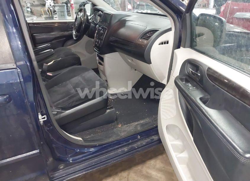 Photo 5 of 2015 Dodge Grand CARAVAN SE (VIN 2C4RDGBG7FR524369)