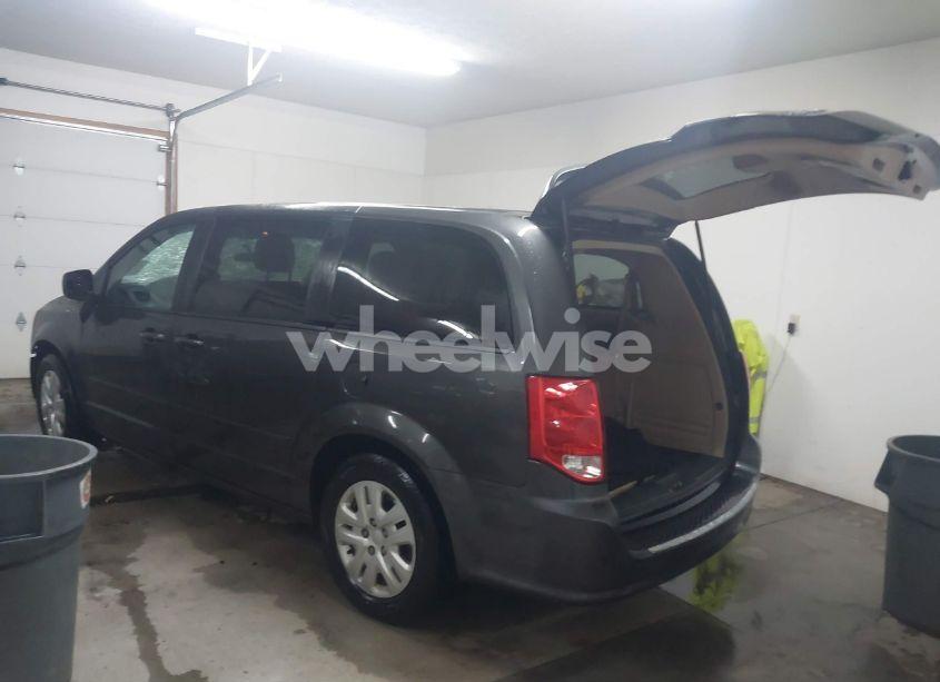 Photo 3 of 2015 Dodge Grand CARAVAN SE (VIN 2C4RDGBG7FR587150)