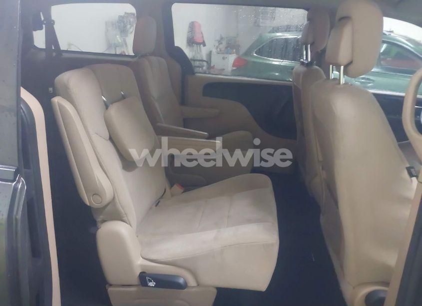 Photo 8 of 2015 Dodge Grand CARAVAN SE (VIN 2C4RDGBG7FR587150)