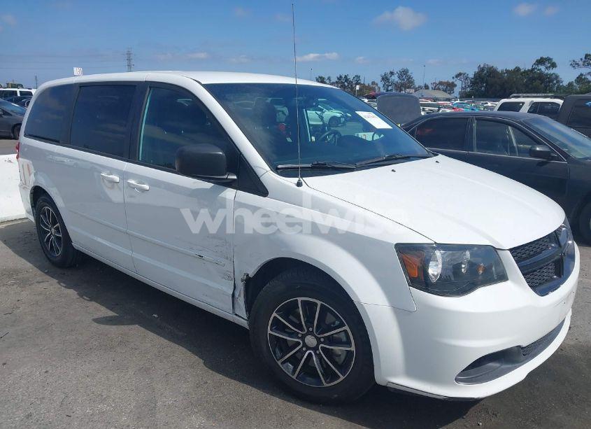 2015 Dodge Grand CARAVAN SE (VIN 2C4RDGBG7FR593210) main photo