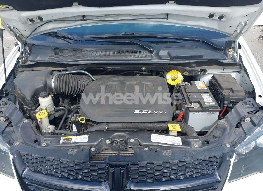 Photo 10 of 2015 Dodge Grand CARAVAN SE (VIN 2C4RDGBG7FR593210)