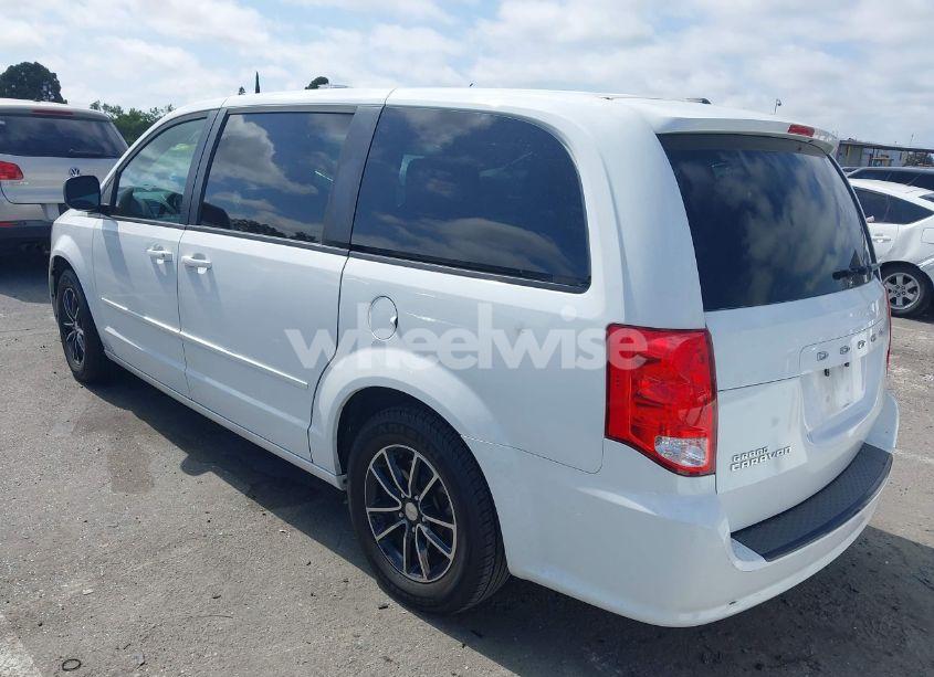 Photo 3 of 2015 Dodge Grand CARAVAN SE (VIN 2C4RDGBG7FR593210)