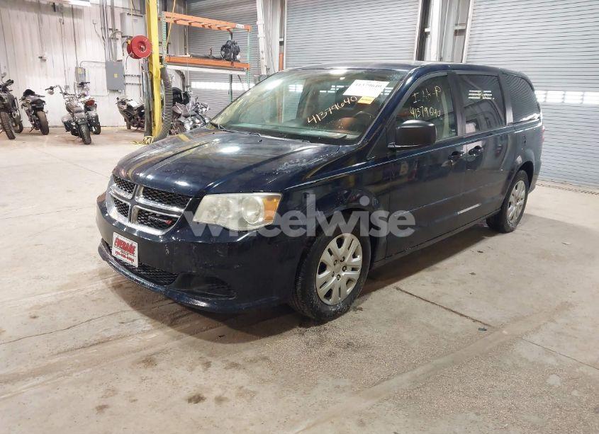 Photo 2 of 2015 Dodge Grand CARAVAN SE (VIN 2C4RDGBG7FR670352)