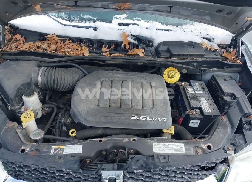 Photo 10 of 2015 Dodge Grand CARAVAN SE (VIN 2C4RDGBG7FR685756)