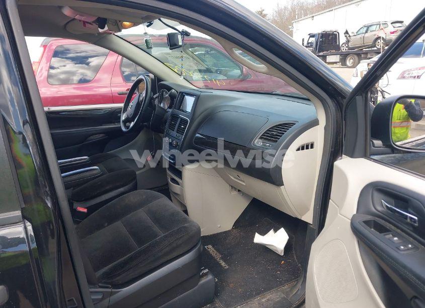 Photo 5 of 2015 Dodge Grand CARAVAN AMERICAN VALUE PKG (VIN 2C4RDGBG7FR749066)