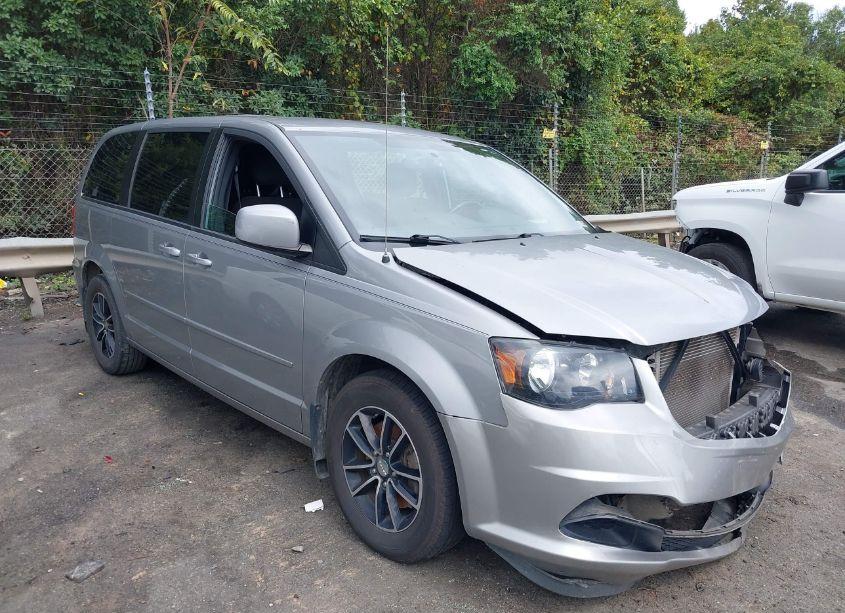 2016 Dodge Grand CARAVAN SE PLUS (VIN 2C4RDGBG7GR115774) main photo