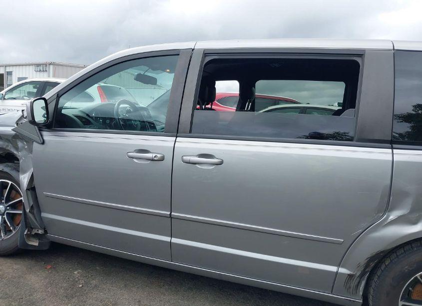 Photo 14 of 2016 Dodge Grand CARAVAN SE PLUS (VIN 2C4RDGBG7GR115774)