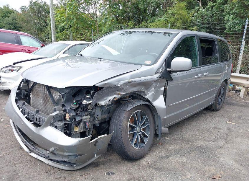 Photo 2 of 2016 Dodge Grand CARAVAN SE PLUS (VIN 2C4RDGBG7GR115774)