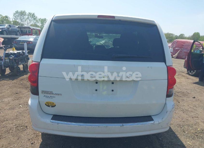 Photo 16 of 2016 Dodge Grand CARAVAN SE (VIN 2C4RDGBG7GR160231)