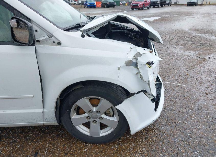 Photo 14 of 2016 Dodge Grand CARAVAN SE (VIN 2C4RDGBG7GR170273)