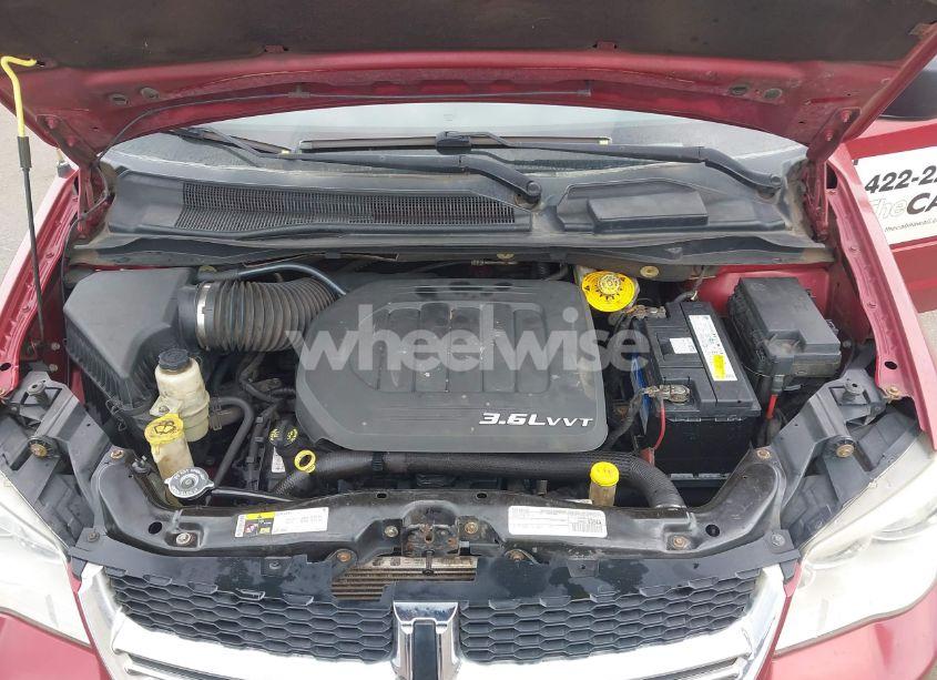 Photo 10 of 2016 Dodge Grand CARAVAN SE (VIN 2C4RDGBG7GR225773)