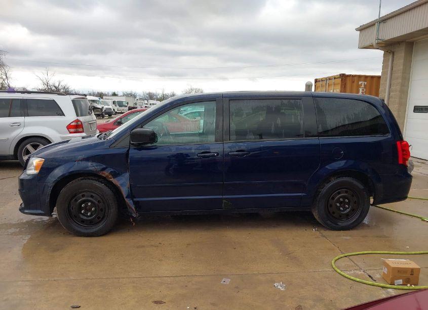 Photo 13 of 2016 Dodge Grand CARAVAN SE (VIN 2C4RDGBG7GR236580)