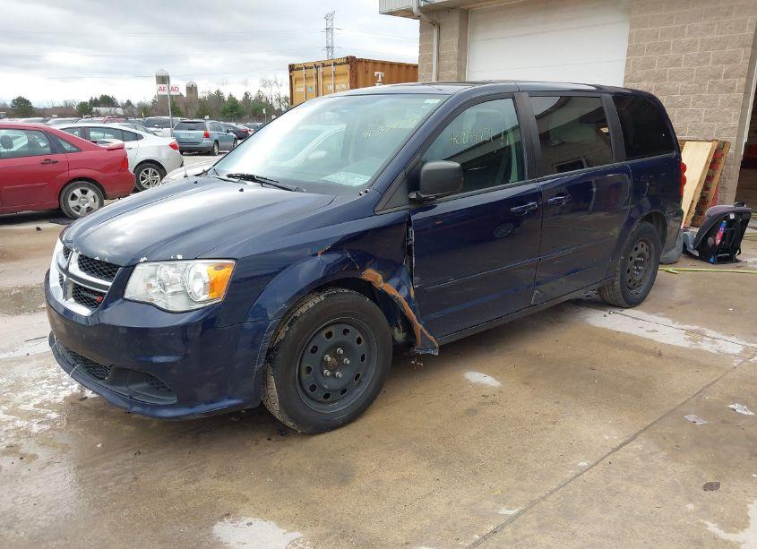 Photo 2 of 2016 Dodge Grand CARAVAN SE (VIN 2C4RDGBG7GR236580)