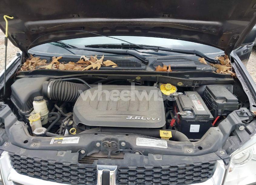 Photo 10 of 2016 Dodge Grand CARAVAN AMERICAN VALUE PKG (VIN 2C4RDGBG7GR256392)