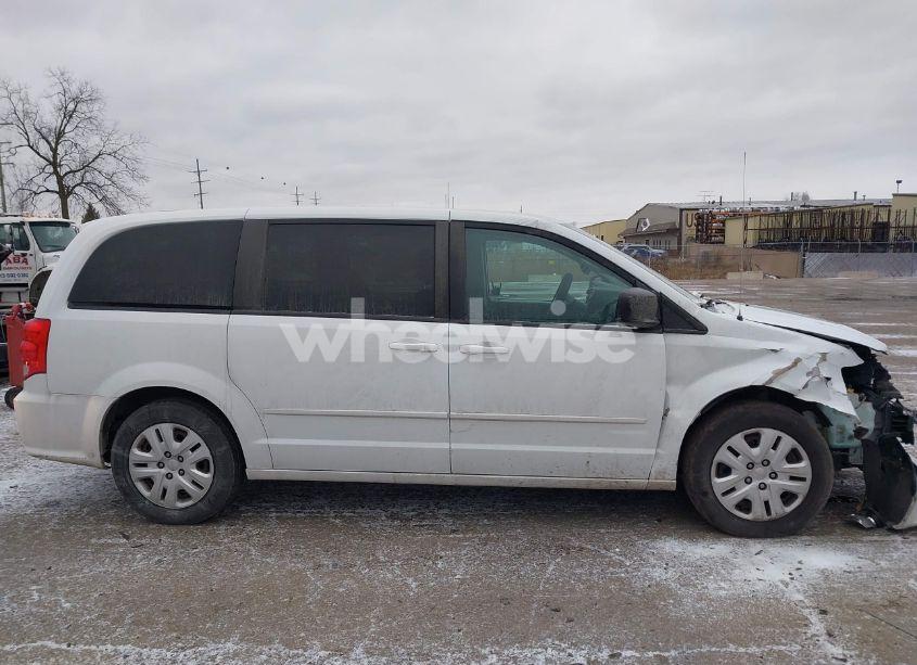 Photo 13 of 2016 Dodge Grand CARAVAN SE (VIN 2C4RDGBG7GR370313)
