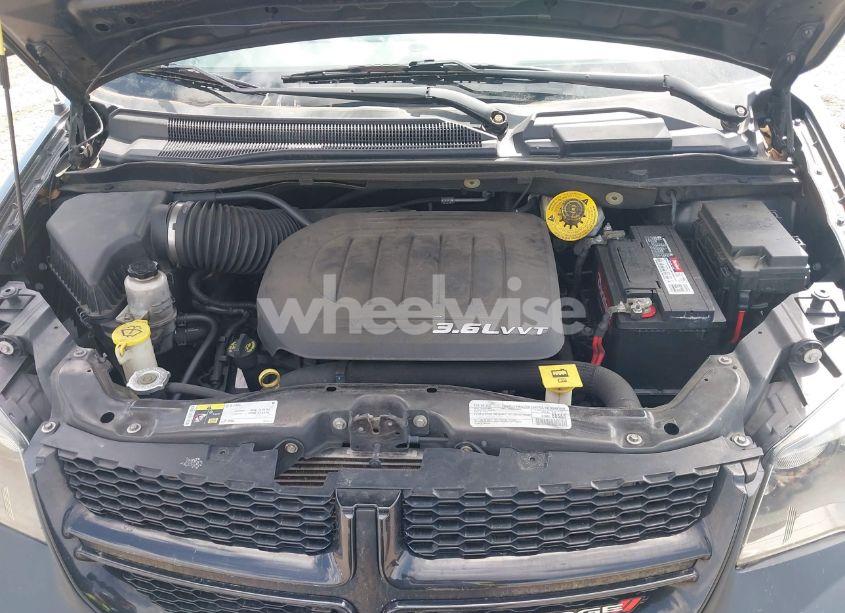 Photo 10 of 2017 Dodge Grand CARAVAN SE PLUS (VIN 2C4RDGBG7HR606475)