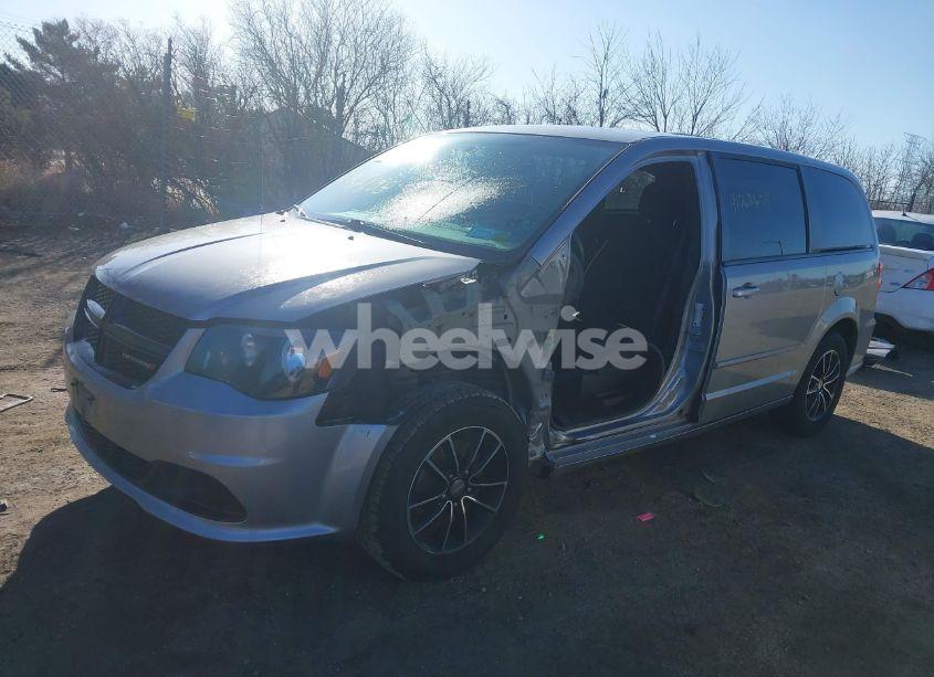 Photo 2 of 2017 Dodge Grand CARAVAN SE PLUS (VIN 2C4RDGBG7HR632090)