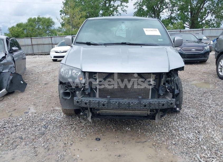 Photo 6 of 2017 Dodge Grand CARAVAN SE PLUS (VIN 2C4RDGBG7HR646300)