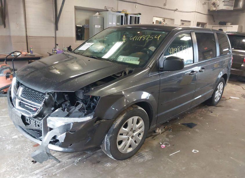 Photo 2 of 2017 Dodge Grand CARAVAN SE (VIN 2C4RDGBG7HR646765)