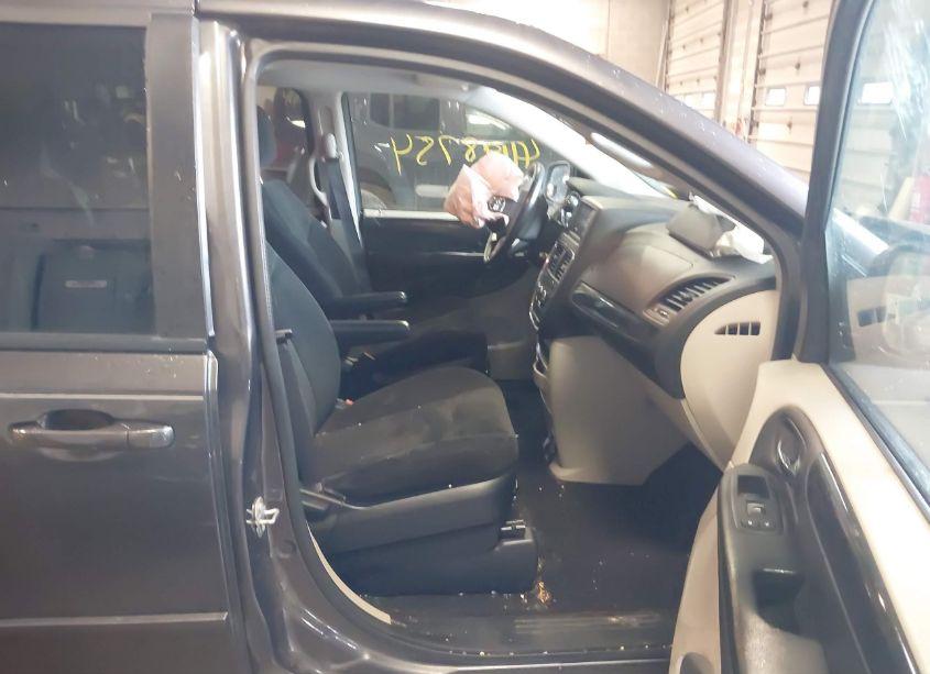 Photo 5 of 2017 Dodge Grand CARAVAN SE (VIN 2C4RDGBG7HR646765)