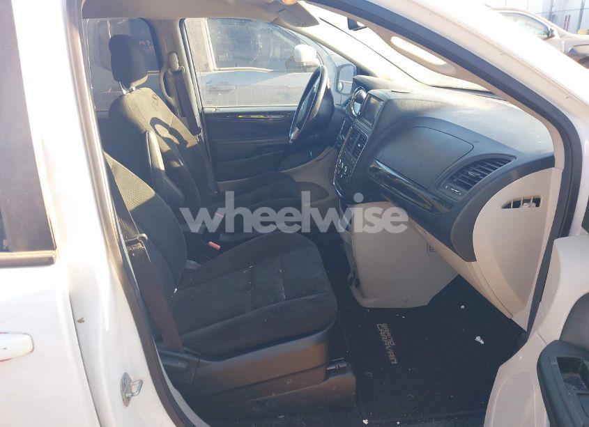 Photo 5 of 2017 Dodge Grand CARAVAN SE (VIN 2C4RDGBG7HR657216)