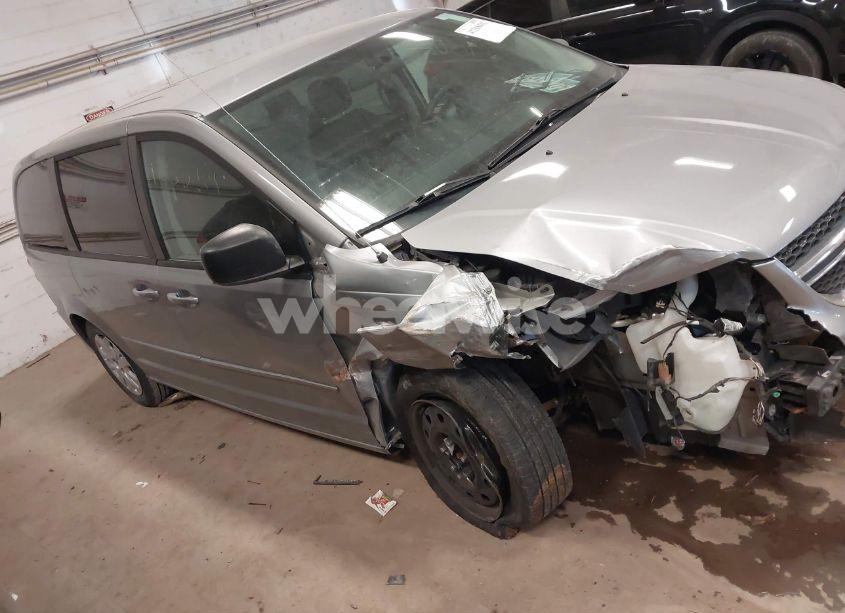 2017 Dodge Grand CARAVAN SE (VIN 2C4RDGBG7HR660830) main photo