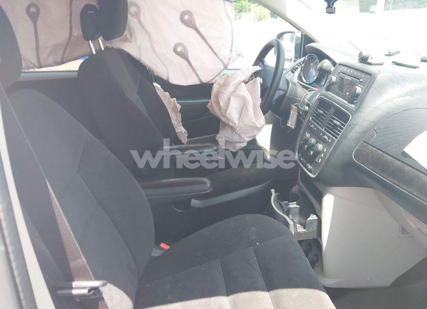 Photo 5 of 2017 Dodge Grand CARAVAN SE (VIN 2C4RDGBG7HR707998)