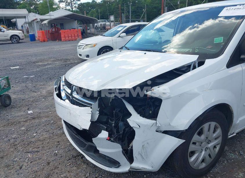 Photo 6 of 2017 Dodge Grand CARAVAN SE (VIN 2C4RDGBG7HR707998)