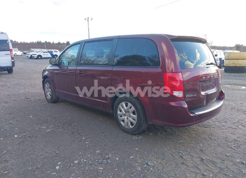 Photo 3 of 2018 Dodge Grand CARAVAN SE (VIN 2C4RDGBG7JR184195)