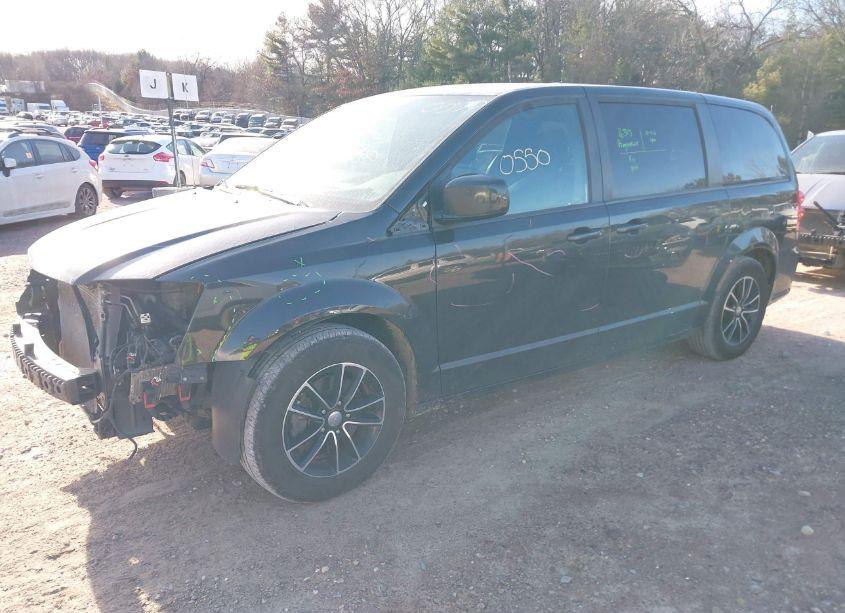 Photo 2 of 2018 Dodge Grand CARAVAN SE PLUS (VIN 2C4RDGBG7JR198873)