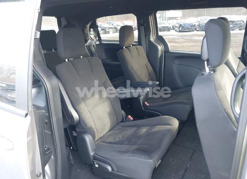 Photo 8 of 2018 Dodge Grand CARAVAN SE PLUS (VIN 2C4RDGBG7JR215400)