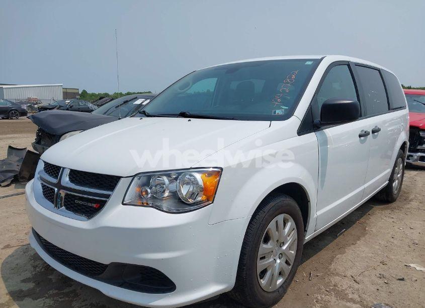 Photo 2 of 2019 Dodge Grand CARAVAN SE (VIN 2C4RDGBG7KR525001)