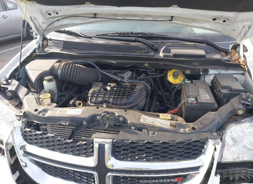 Photo 10 of 2019 Dodge Grand CARAVAN SE (VIN 2C4RDGBG7KR528142)