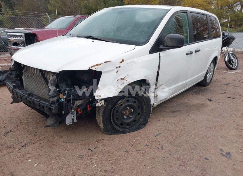 Photo 2 of 2019 Dodge Grand CARAVAN SE (VIN 2C4RDGBG7KR780683)