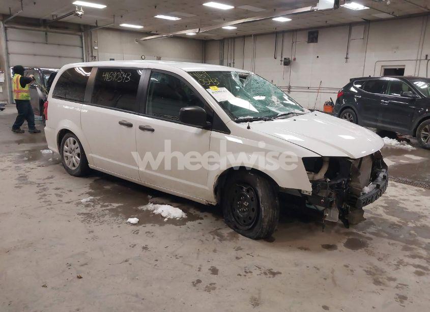 2019 Dodge Grand CARAVAN SE (VIN 2C4RDGBG7KR805713) main photo
