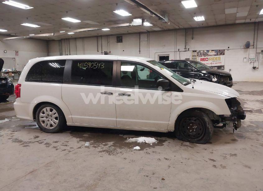 Photo 13 of 2019 Dodge Grand CARAVAN SE (VIN 2C4RDGBG7KR805713)