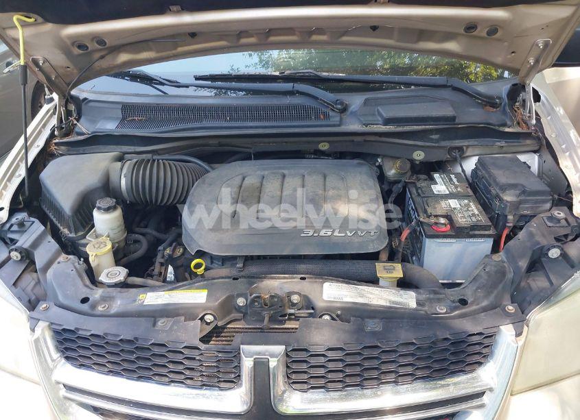 Photo 10 of 2012 Dodge Grand CARAVAN SE/AVP (VIN 2C4RDGBG8CR341476)