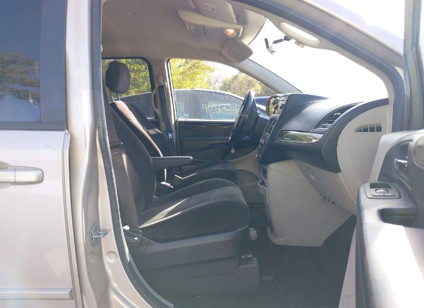 Photo 5 of 2013 Dodge Grand CARAVAN SE (VIN 2C4RDGBG8DR538939)