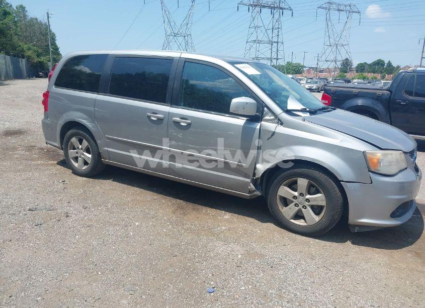 2013 Dodge Grand CARAVAN SE (VIN 2C4RDGBG8DR695094) main photo