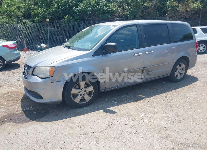 Photo 2 of 2013 Dodge Grand CARAVAN SE (VIN 2C4RDGBG8DR695094)