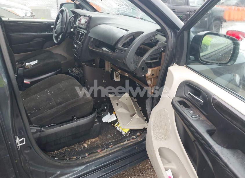 Photo 5 of 2013 Dodge Grand CARAVAN SE (VIN 2C4RDGBG8DR736291)