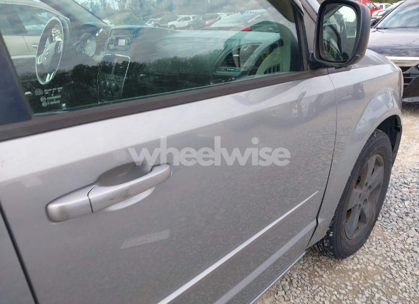 Photo 6 of 2013 Dodge Grand CARAVAN SE (VIN 2C4RDGBG8DR794420)