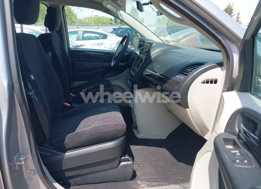 Photo 5 of 2014 Dodge Grand CARAVAN AMERICAN VALUE PKG (VIN 2C4RDGBG8ER102139)