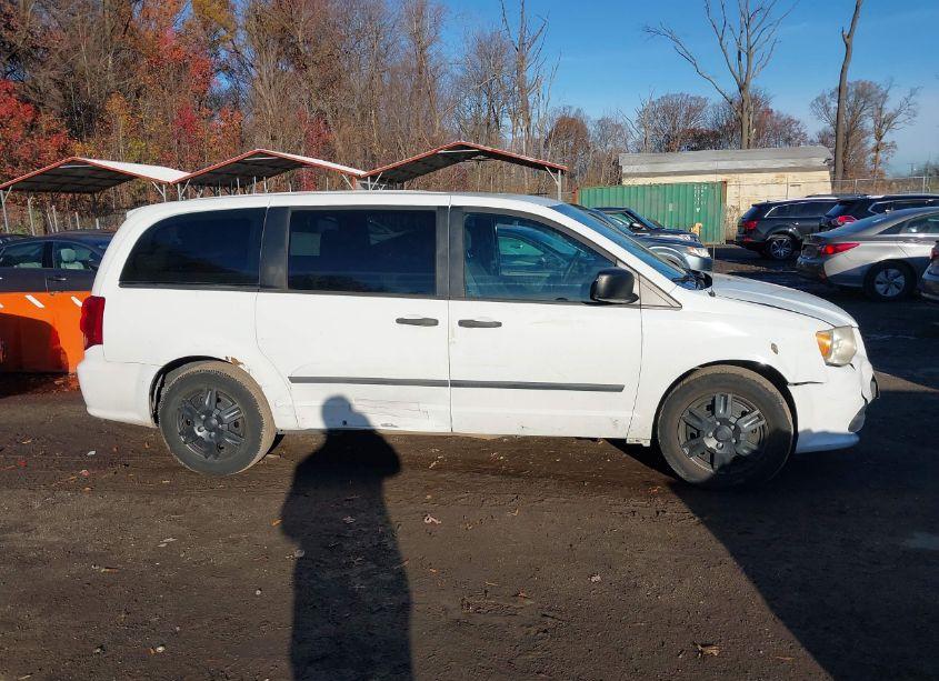 Photo 13 of 2014 Dodge Grand CARAVAN AMERICAN VALUE PKG (VIN 2C4RDGBG8ER105560)